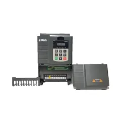 Hegel 11KW 15HP Trifaze MPPT Dalgıç Pompa Sürücüsü 380V Solar Pompa İnverteri